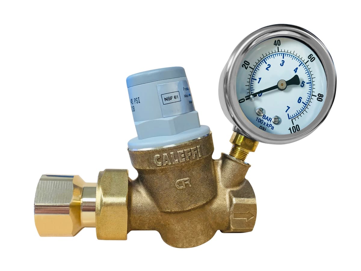 3/4" Water Pressure Regulator - Image 1